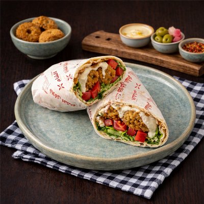 Falafel sandwich with hummus